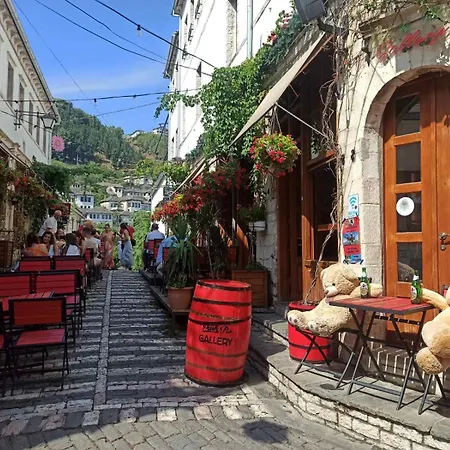 View Hébergement de vacances Gjirokastër